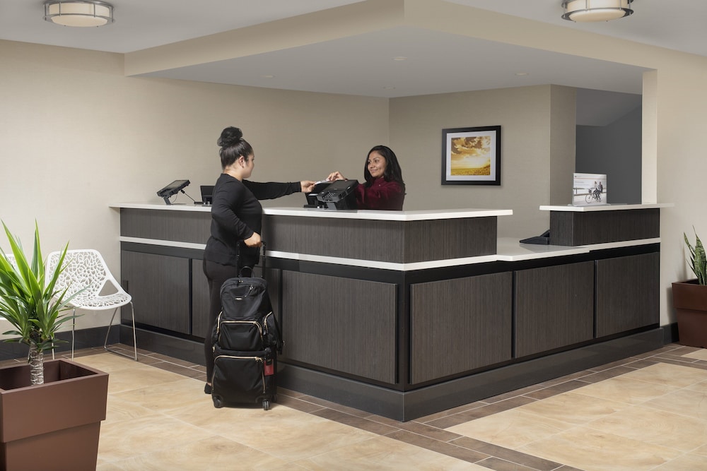candlewood suites alexandria west by ihg