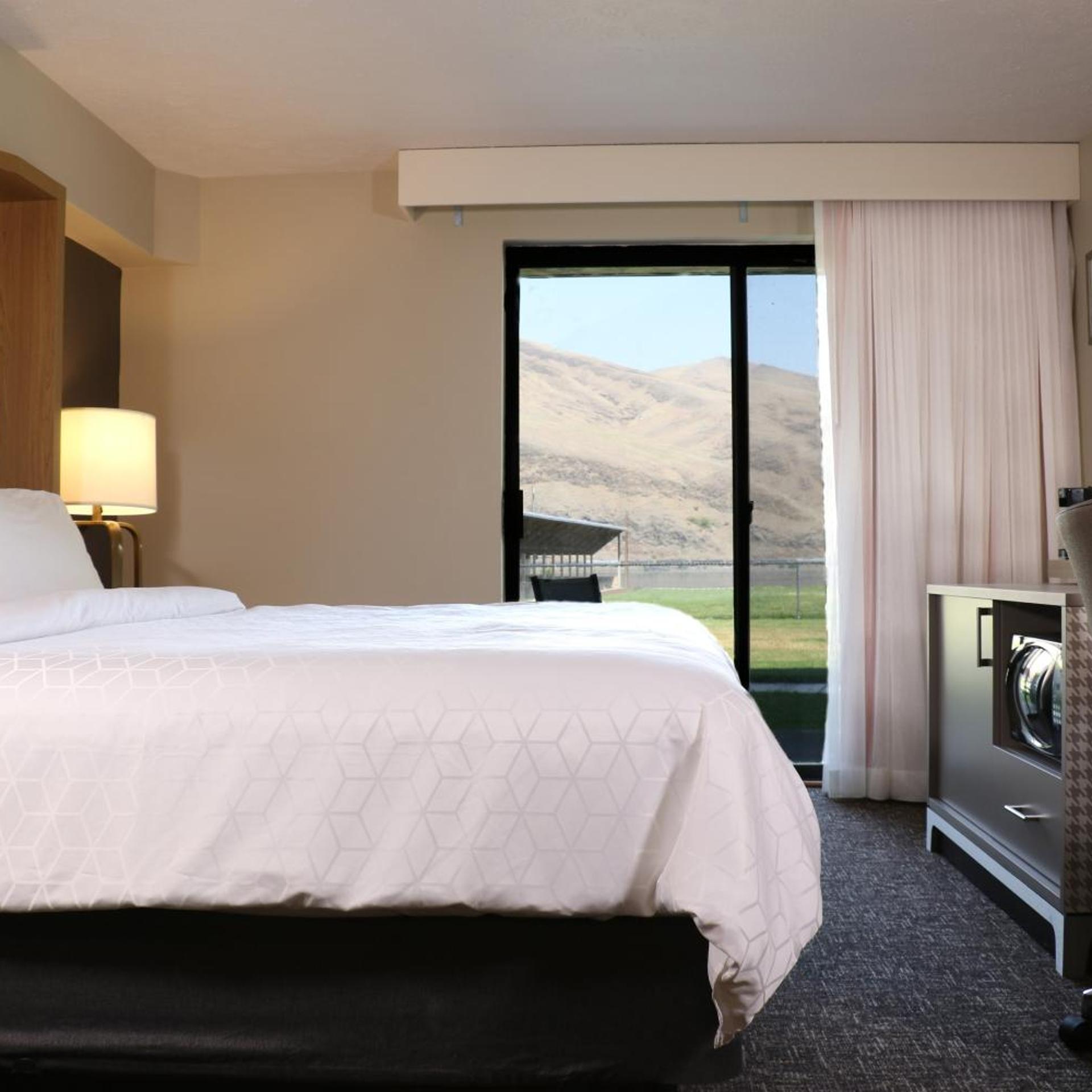 holiday inn clarkston lewiston by ihg