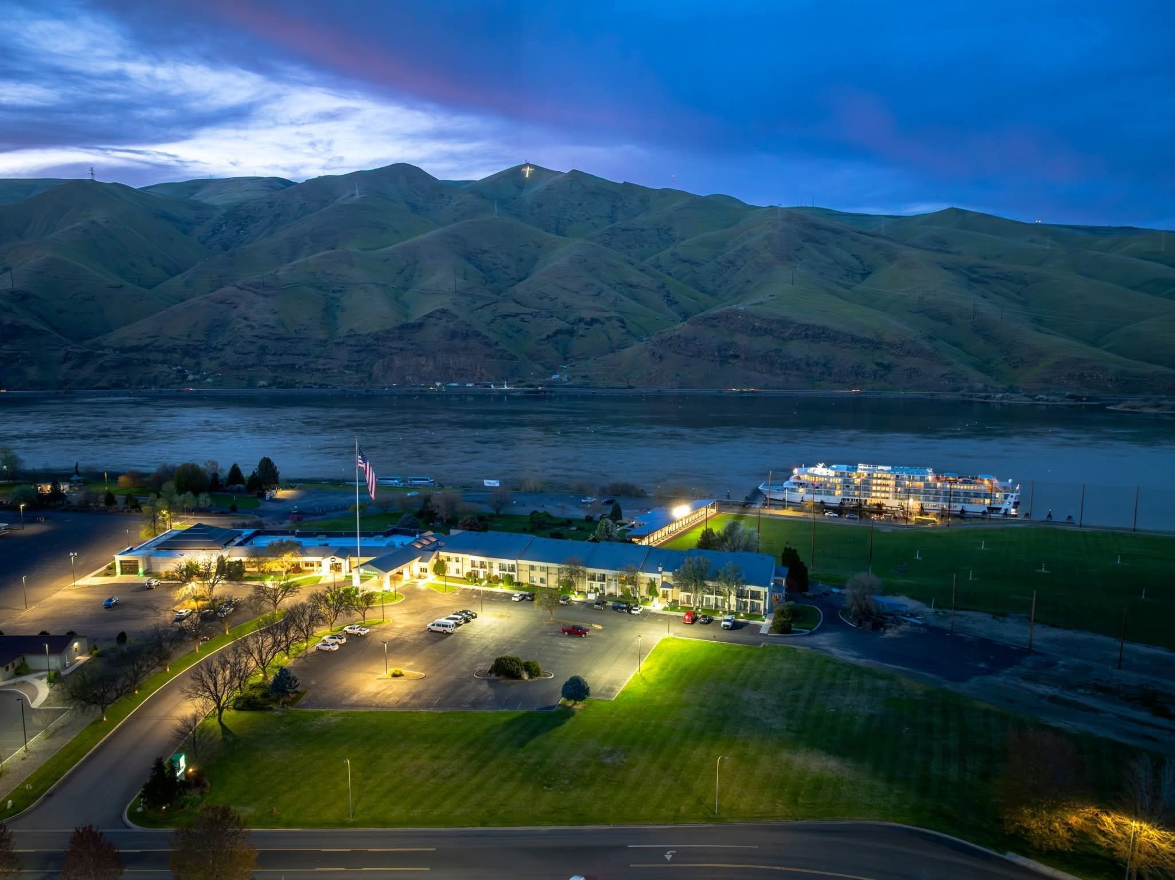 holiday inn clarkston lewiston by ihg