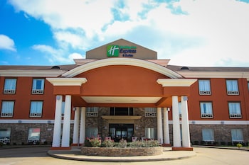 Holiday Inn Express Hotel And Suites Nacogdoches By Ihg,Nacogdoches County>>Nacogdoches,3 star