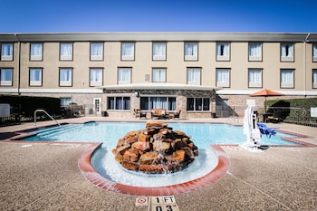 Holiday Inn Express Hotel And Suites Nacogdoches By Ihg,Nacogdoches County>>Nacogdoches,3 star