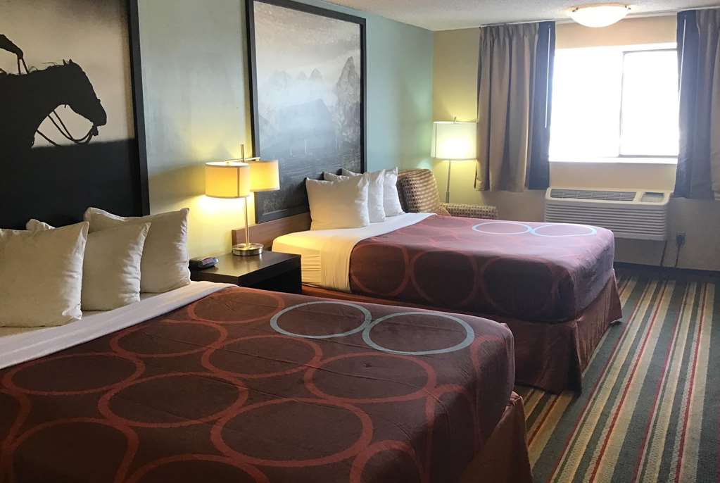 super 8 by wyndham casper east evansville