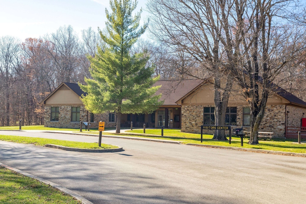 days inn by wyndham anderson in