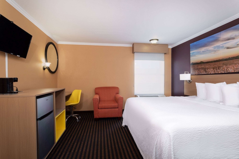 days inn by wyndham anderson in