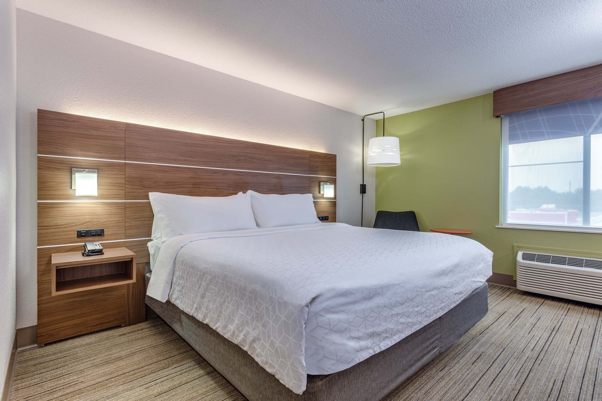 holiday inn express and suites scottsburg by ihg
