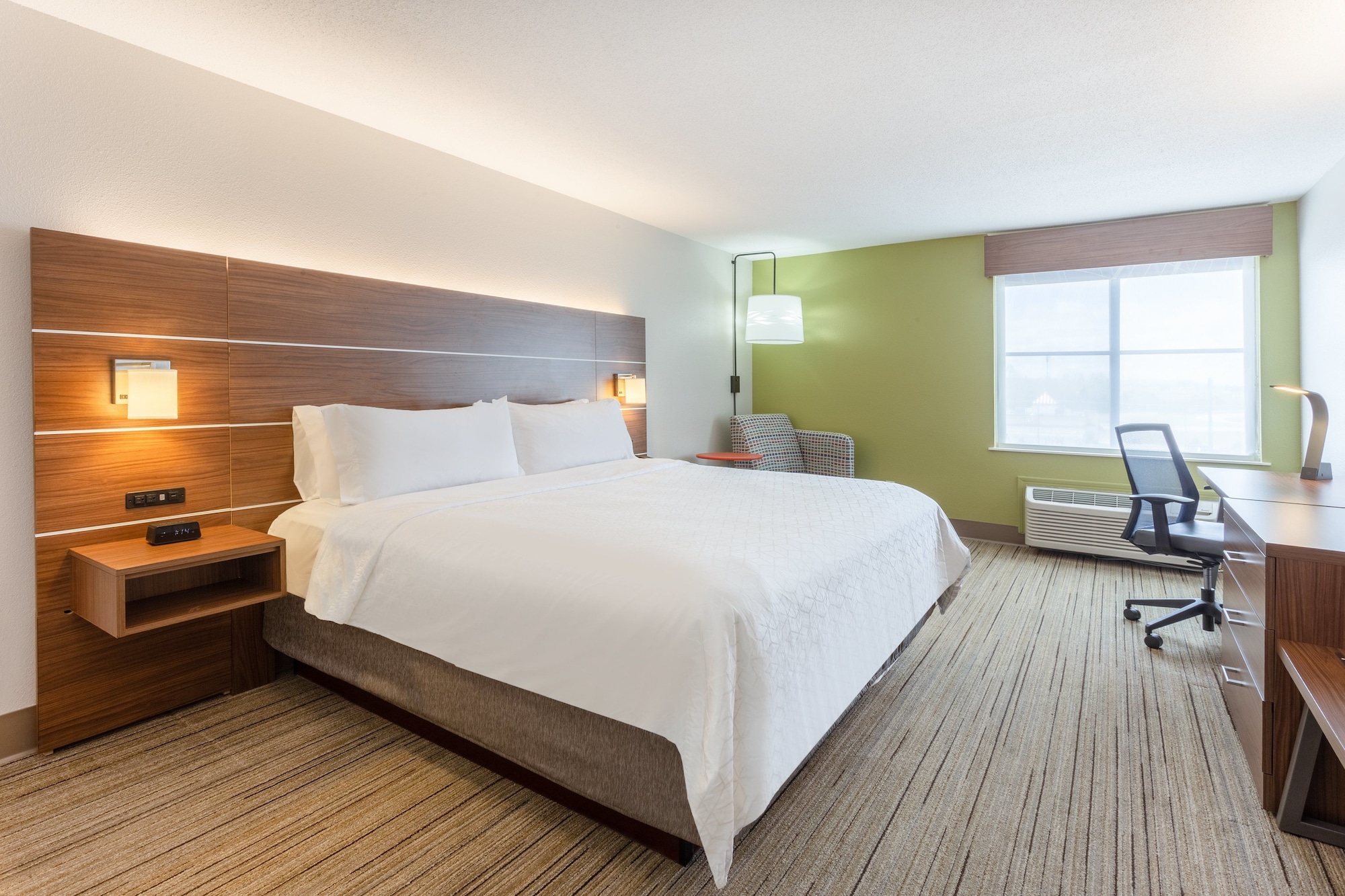 holiday inn express and suites scottsburg by ihg