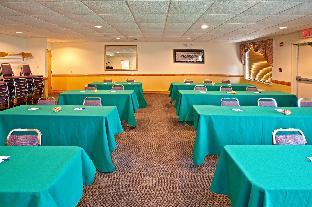 holiday inn express and suites scottsburg by ihg