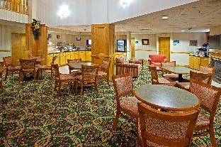 holiday inn express and suites scottsburg by ihg