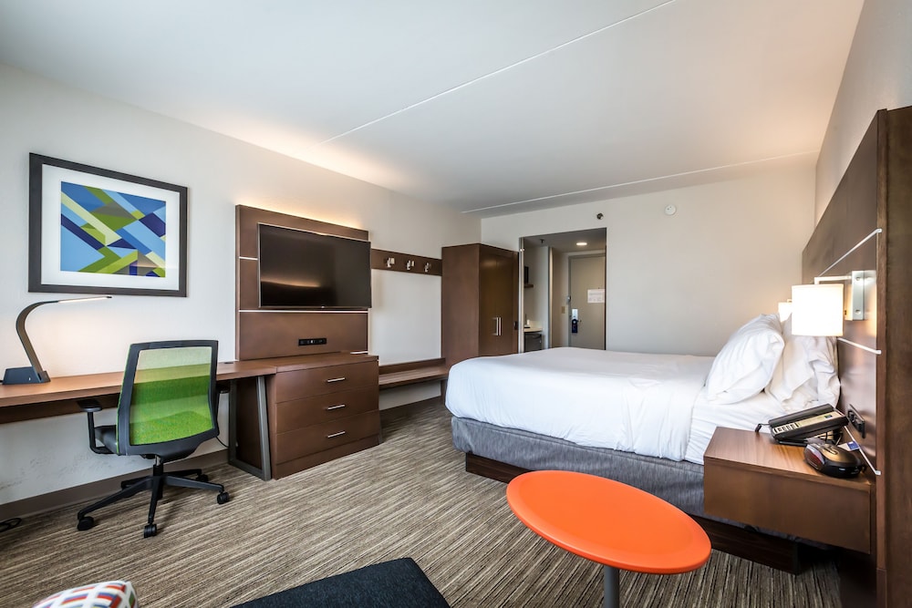 holiday inn express exton by ihg