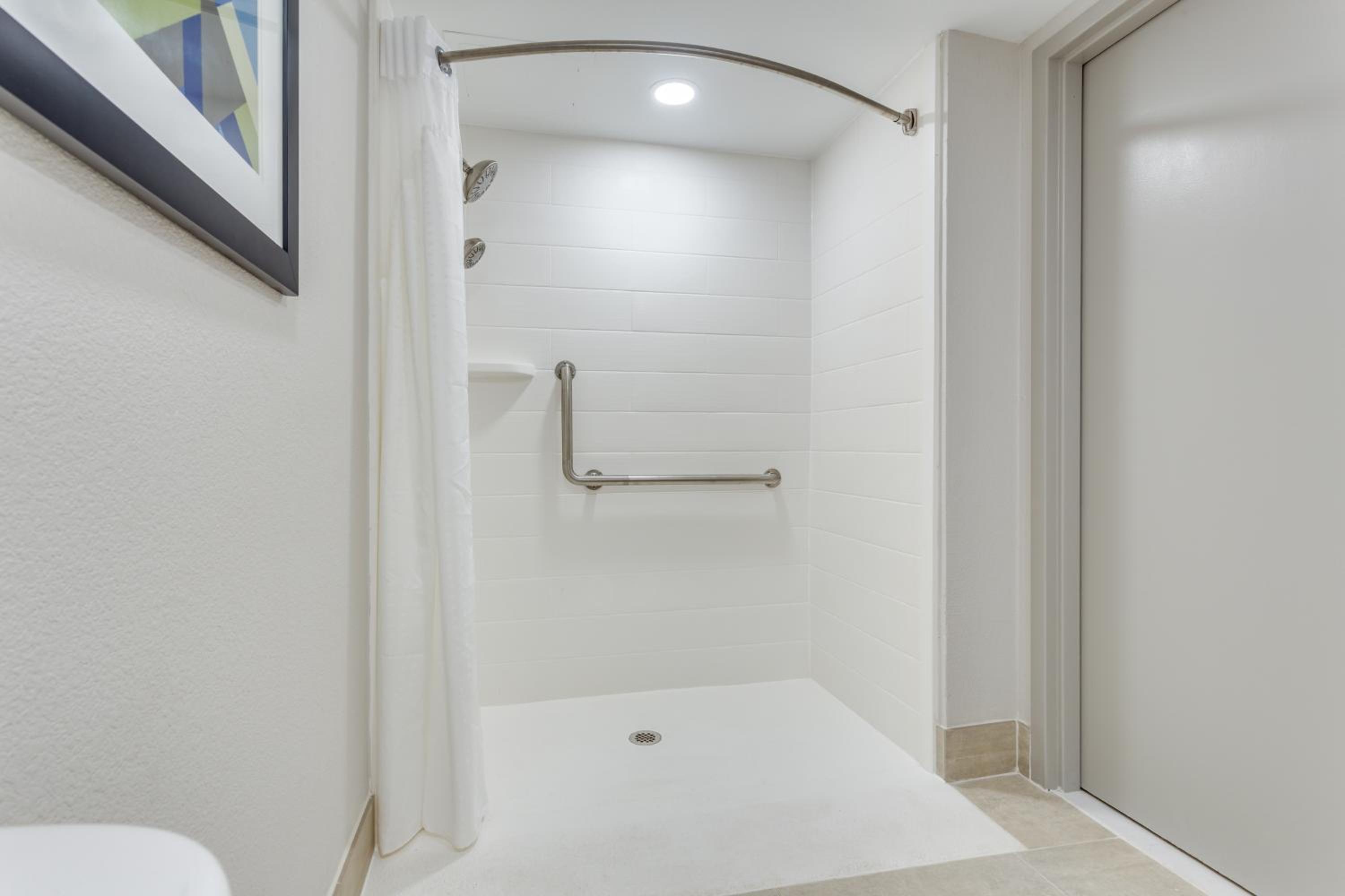 holiday inn express exton by ihg