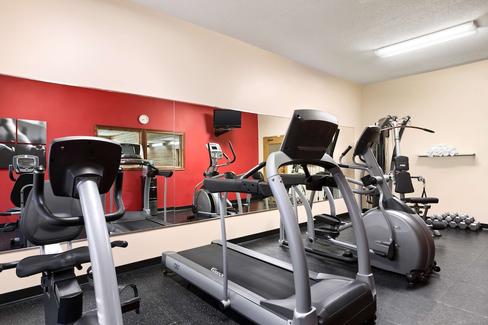 country inn and suites by radisson kearney ne