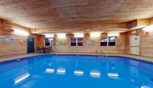 country inn and suites by radisson kearney ne