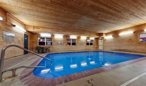 country inn and suites by radisson kearney ne
