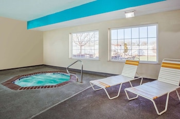 La Quinta Inn & Suites By Wyndham North Platte,Nebraska>>Lincoln,3 star