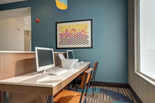 holiday inn express and suites north platte by ihg
