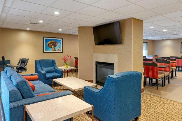 comfort inn east