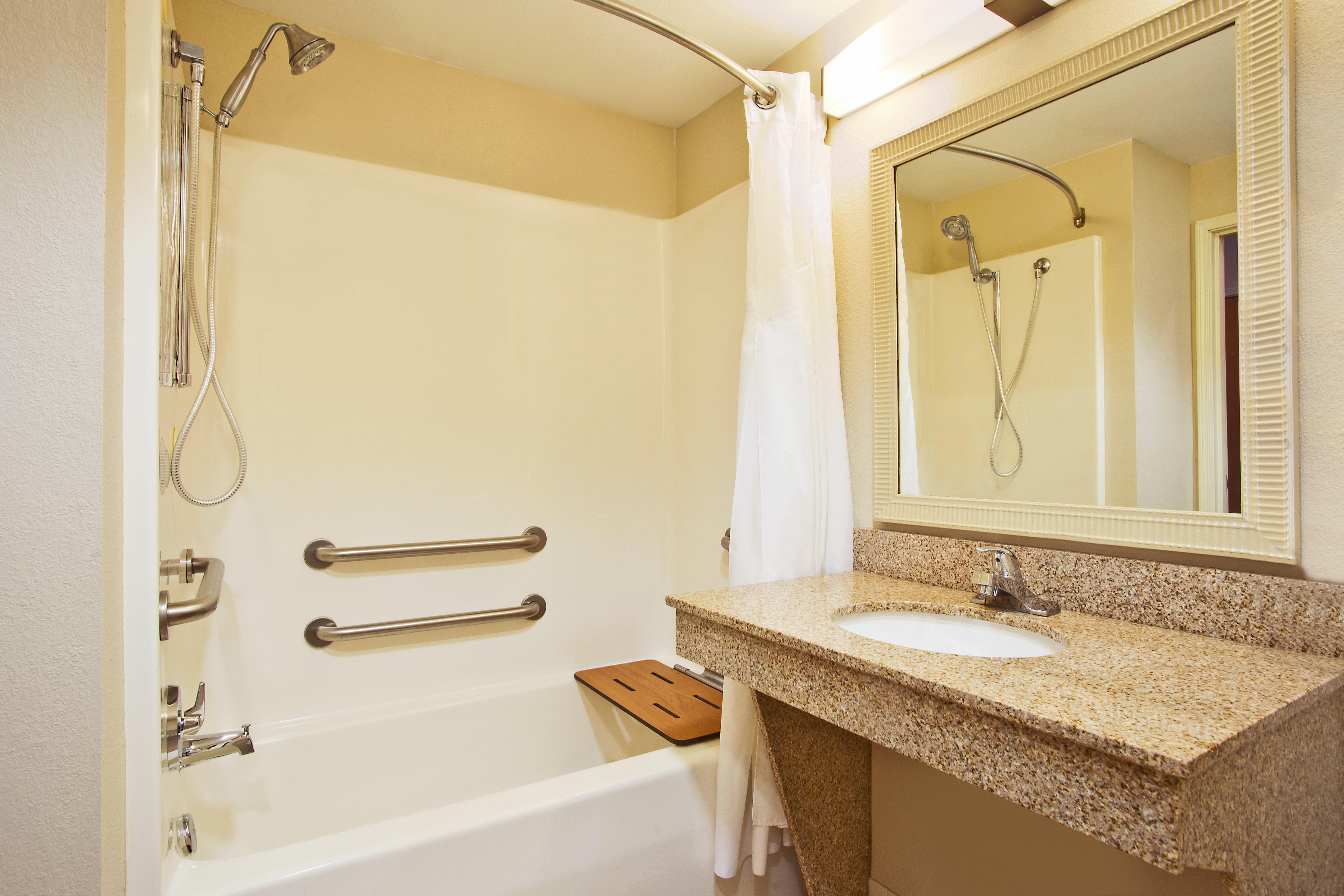 holiday inn express hotel and suites columbus groveport by ihg