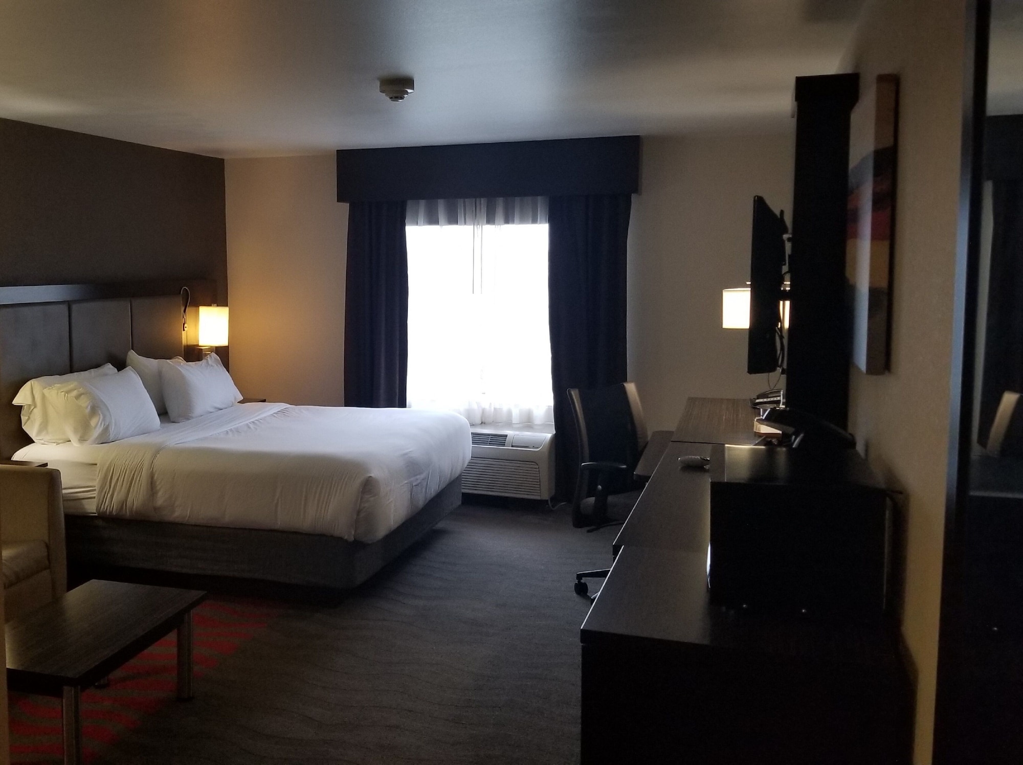 holiday inn express hotel and suites columbus groveport by ihg