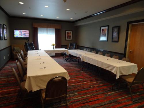 holiday inn express hotel and suites columbus groveport by ihg