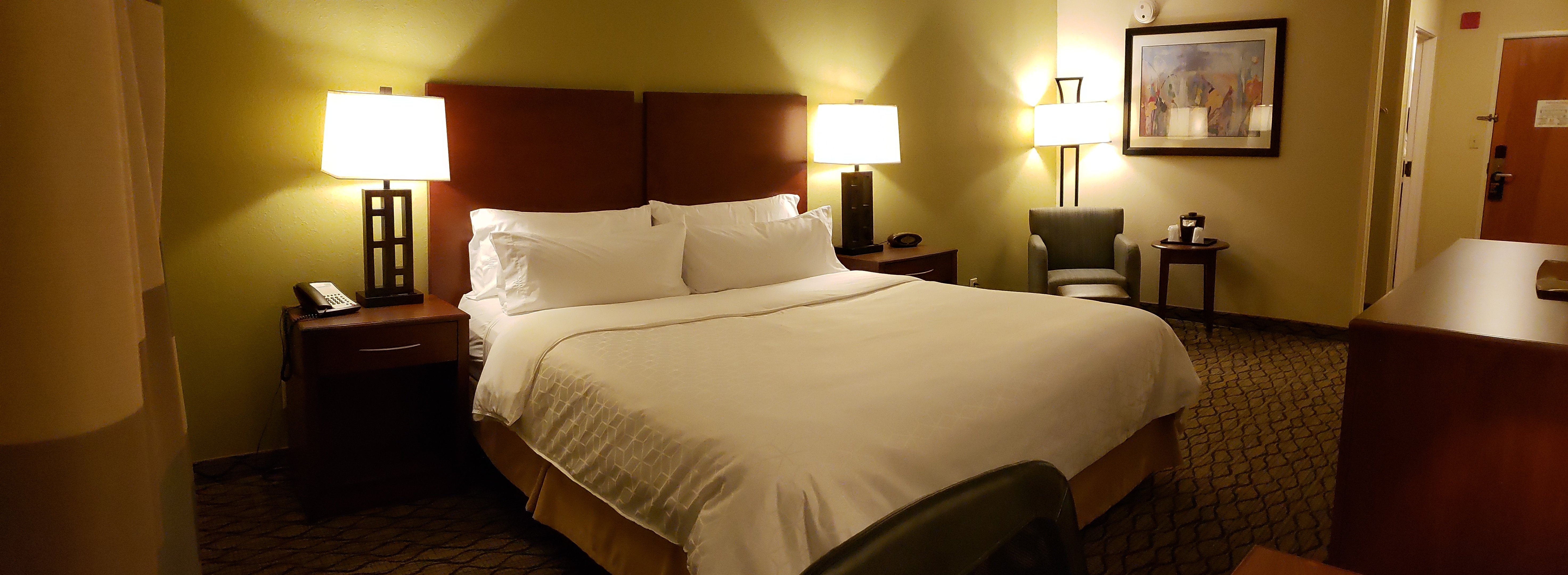 holiday inn express and suites lancaster by ihg