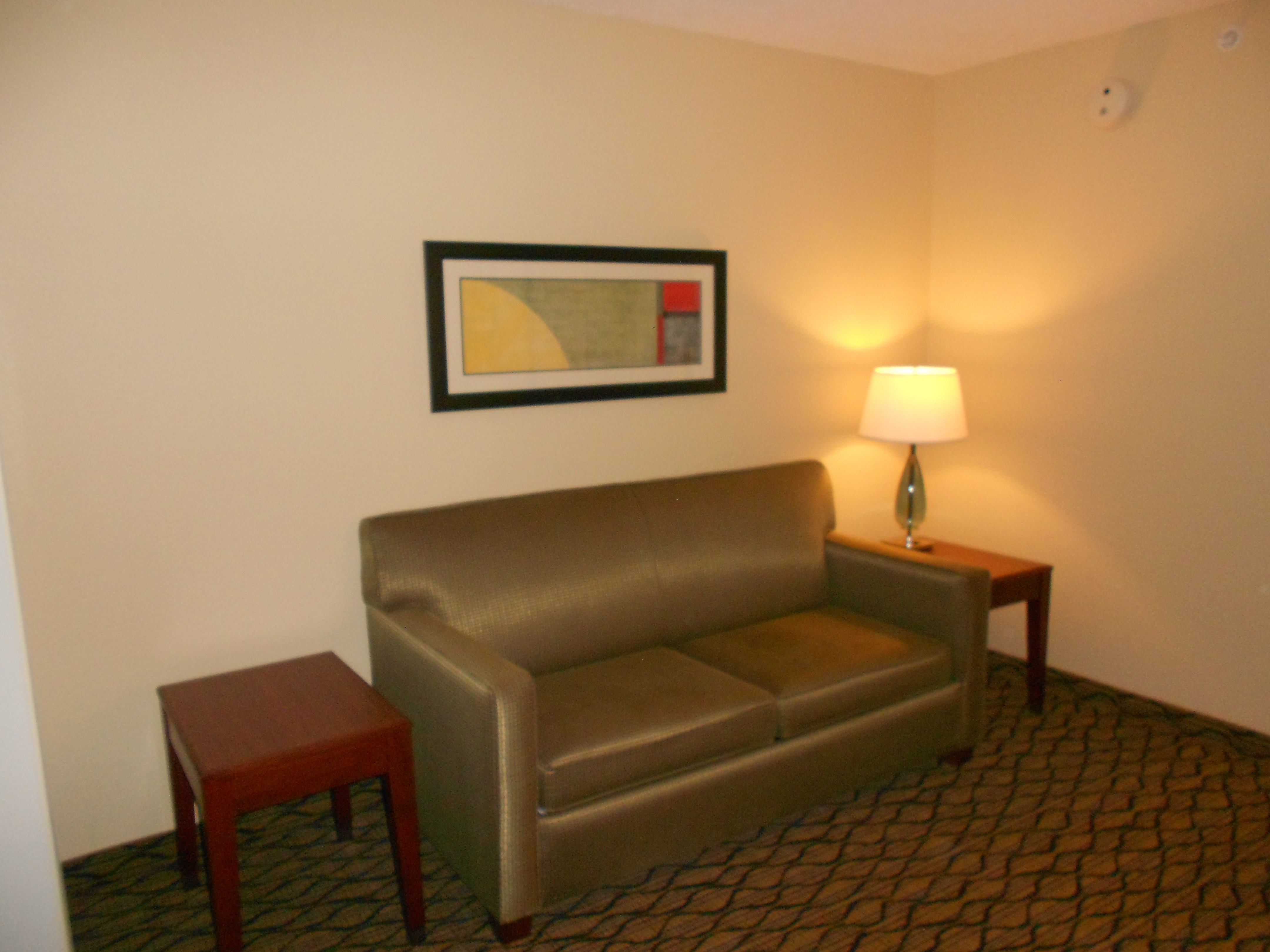 holiday inn express and suites lancaster by ihg