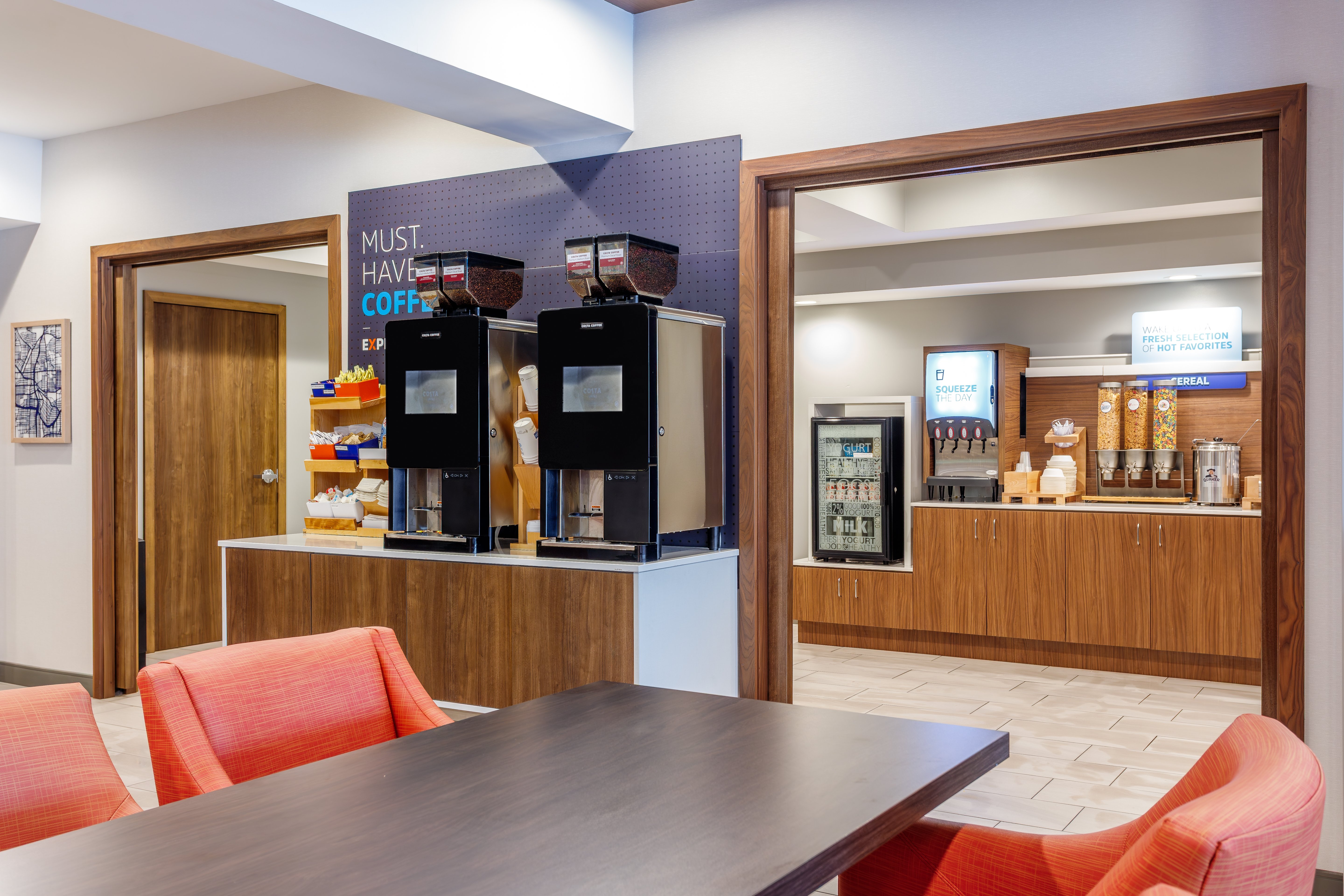 holiday inn express and suites lancaster by ihg