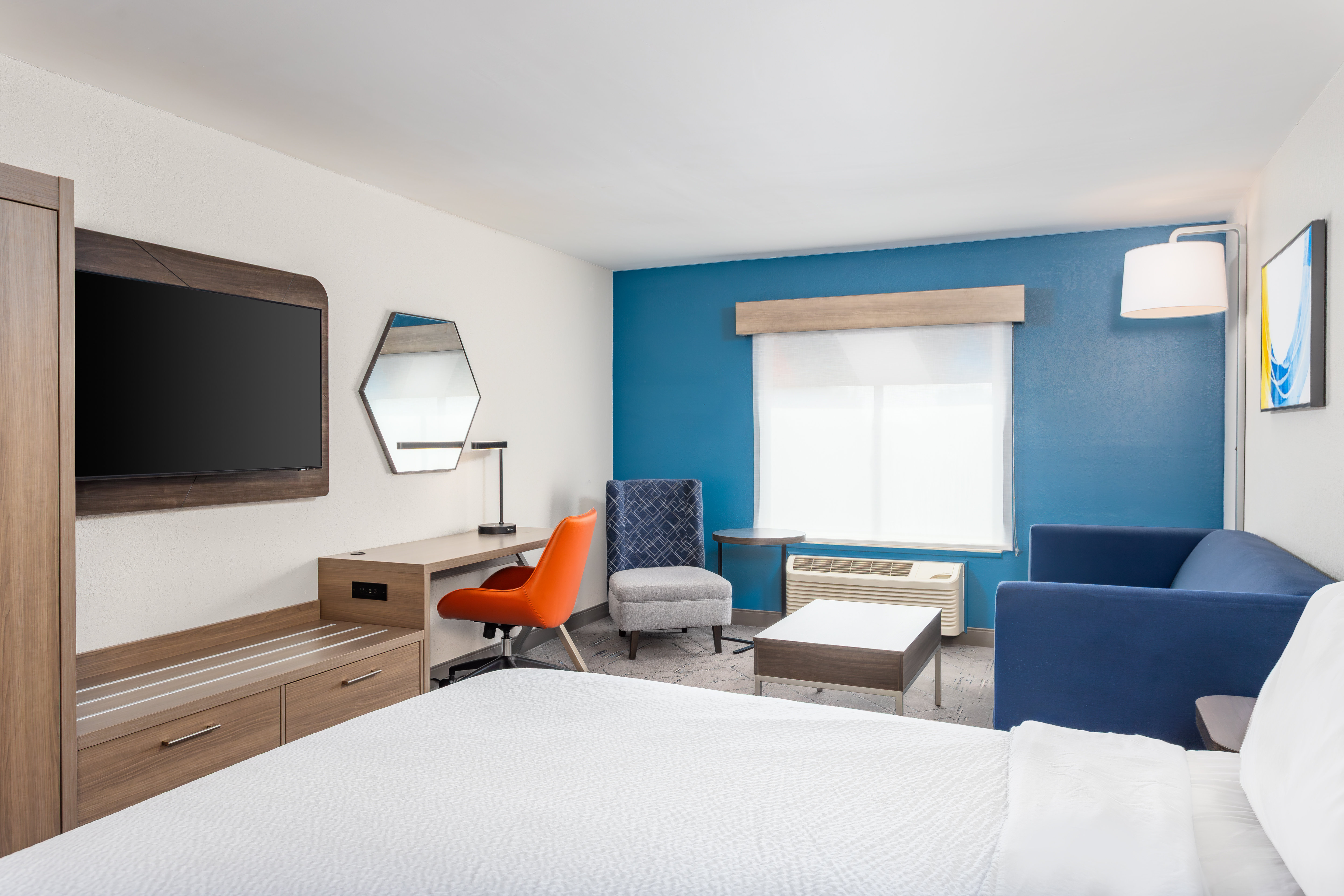 holiday inn express and suites lancaster by ihg