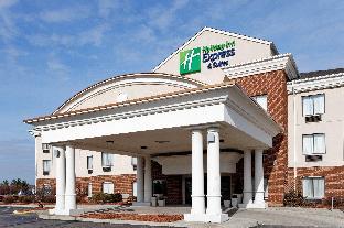 holiday inn express and suites lancaster by ihg