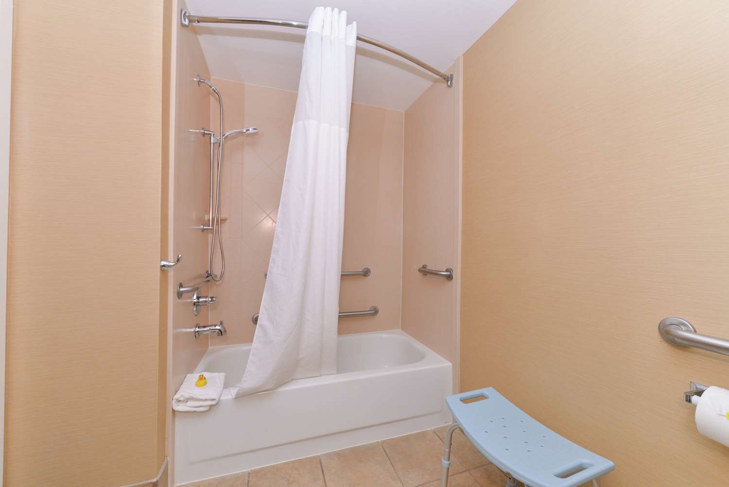 hampton inn columbus east