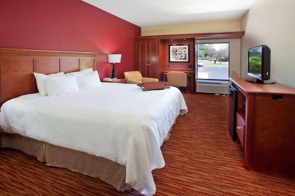 hampton inn columbus east