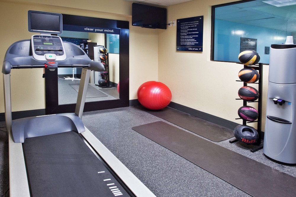 hampton inn columbus east