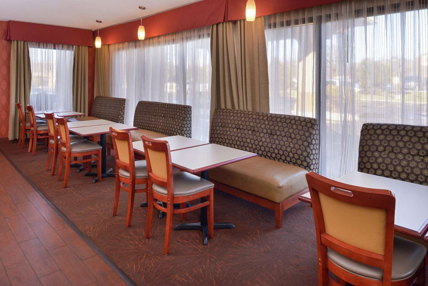 hampton inn columbus east