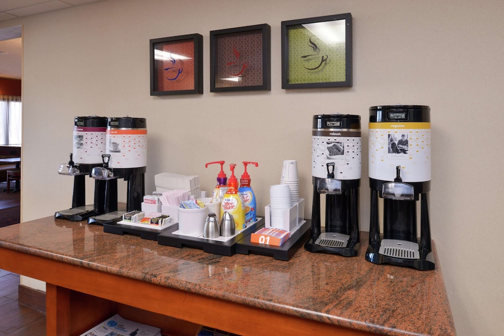hampton inn columbus east