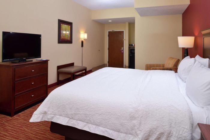 hampton inn columbus east