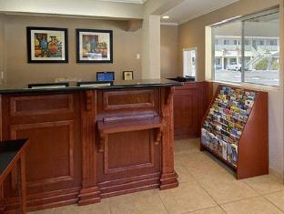 Days Inn By Wyndham Monterey-Fisherman's Wharf Aquarium,Monterey Wine Country>>Monterey,2 star