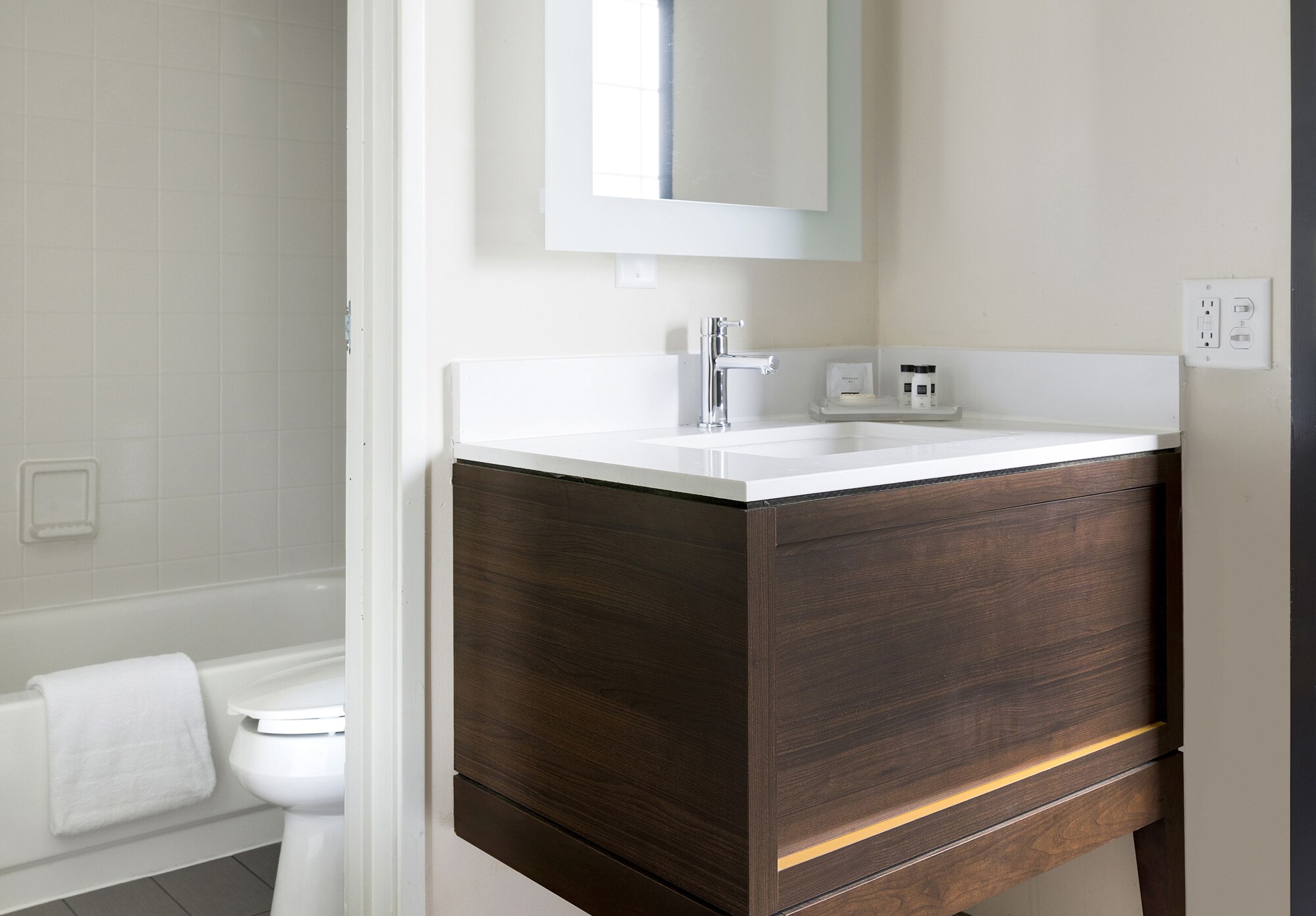holiday inn bloomington w msp airport area by ihg
