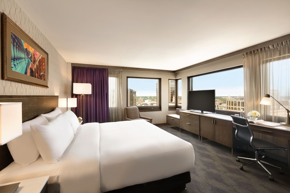intercontinental saint paul riverfront by ihg