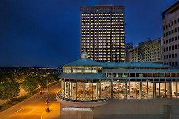 intercontinental saint paul riverfront by ihg