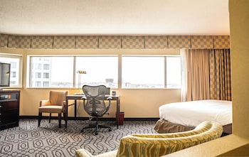 doubletree by hilton hotel st paul downtown