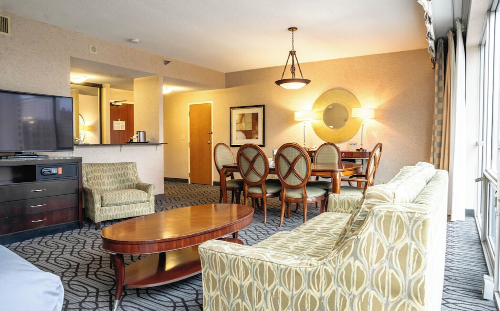 doubletree by hilton hotel st paul downtown