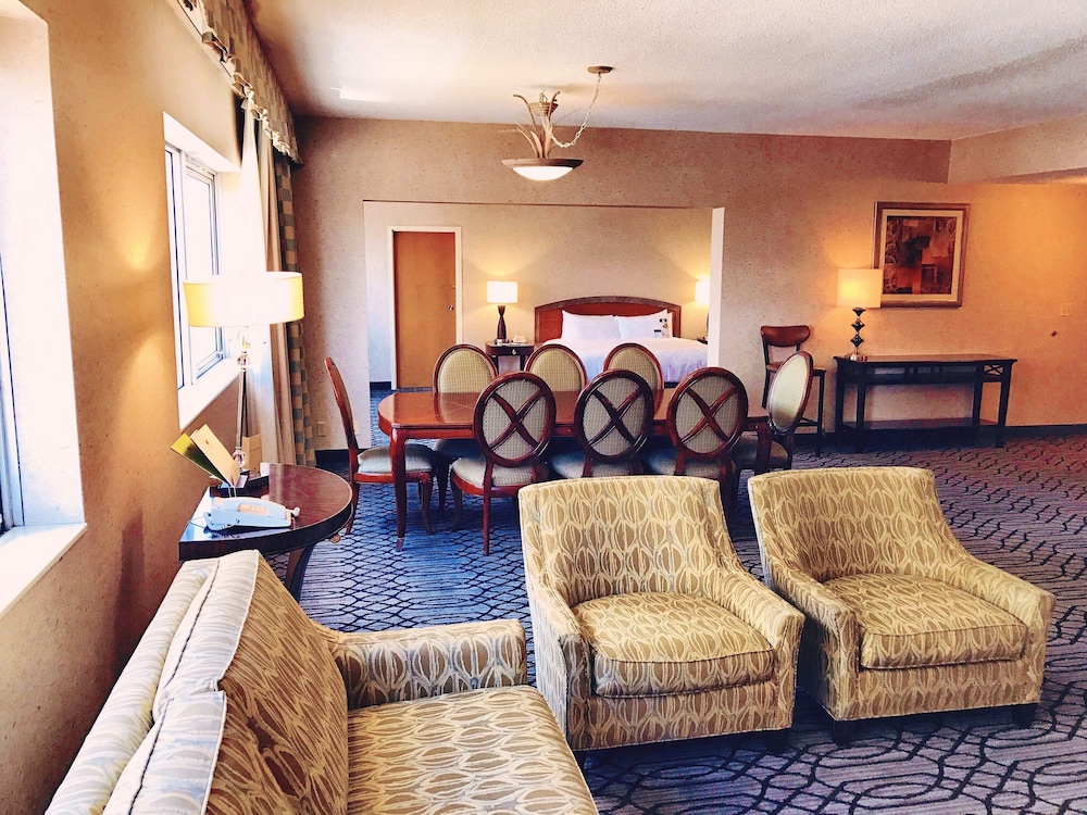 doubletree by hilton hotel st paul downtown