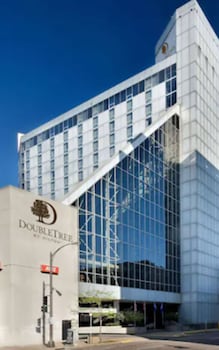 doubletree by hilton hotel st paul downtown