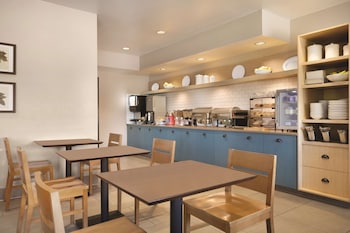 country inn and suites by radisson brooklyn center mn