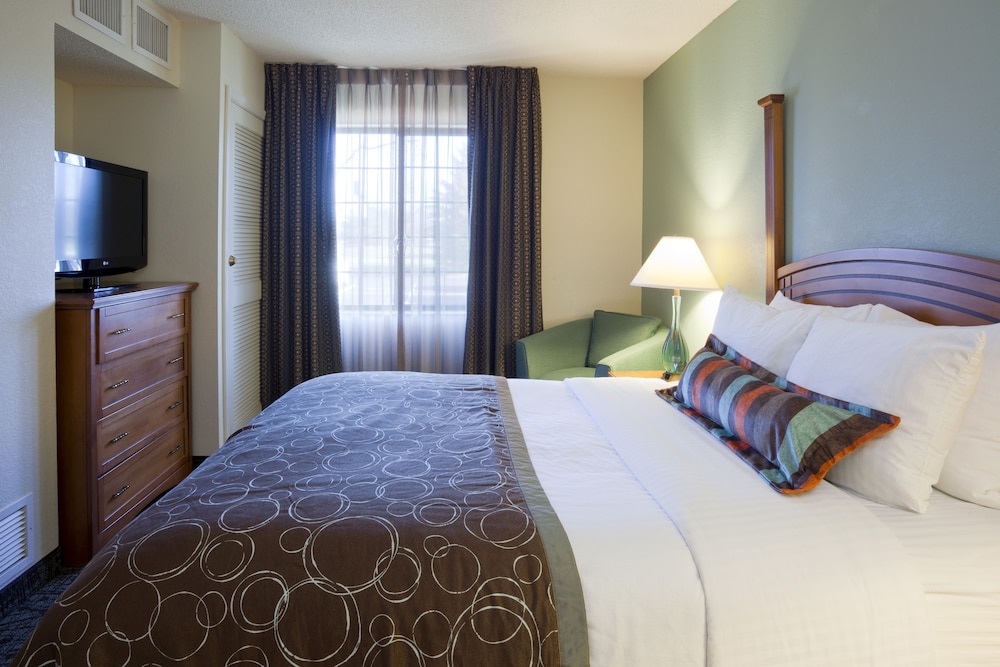 candlewood suites eagan arpt south mall area by ihg