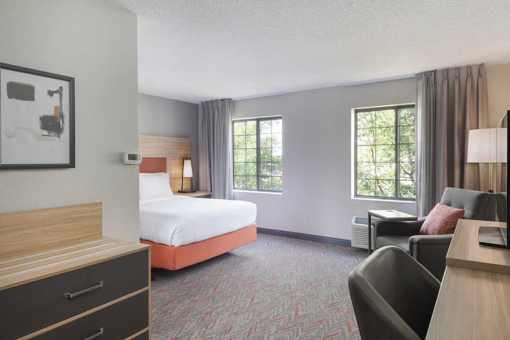 candlewood suites eagan arpt south mall area by ihg