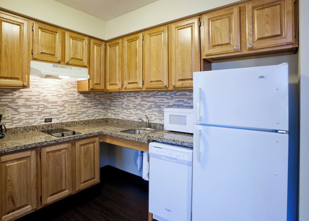 candlewood suites eagan arpt south mall area by ihg