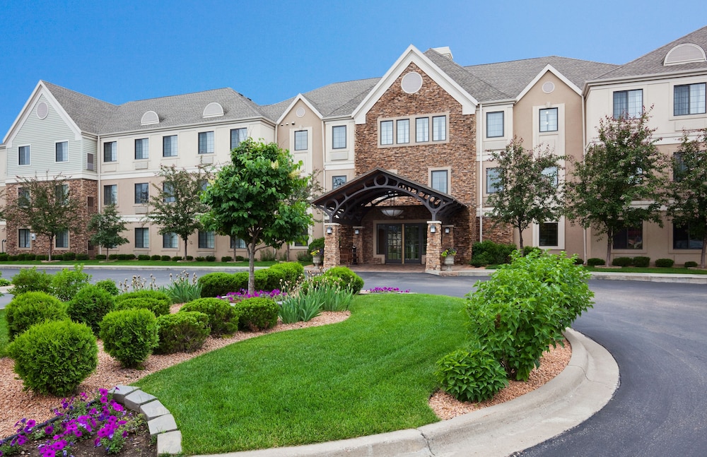 candlewood suites eagan arpt south mall area by ihg