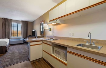 Extended Stay America Suites Minneapolis Airport Eagan North,Eagan>>Dakota,3 star