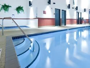 holiday inn express and suites golden valley