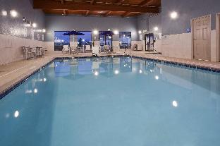 holiday inn express and suites golden valley